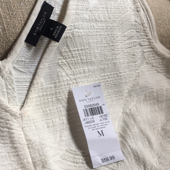 ❤️ PALM PRINT IVORY TANK NWT MEDIUM - Picture 11 of 16